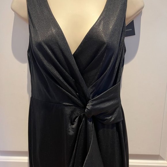 Lauren Ralph Lauren "Vadriel" Dress (4) - Picture 4 of 15